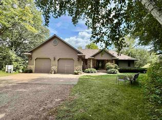 18380 Iowa Rd, Tomah, WI 54660