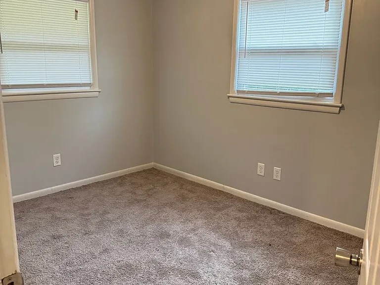48 Edgemoor Dr — Photo 9