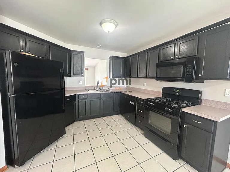 396 Golden Oak Ct — Photo 5