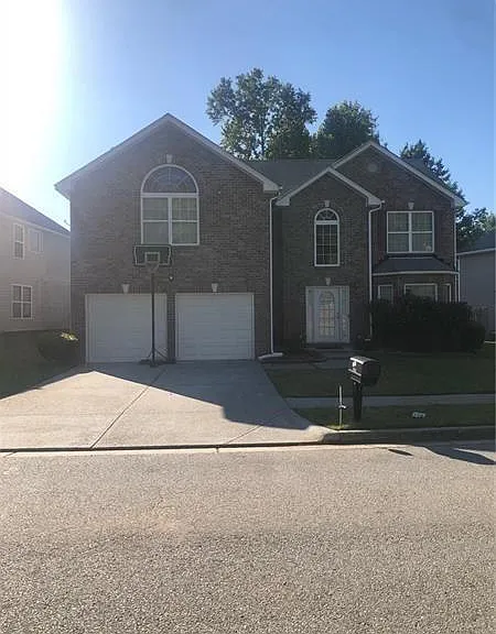4171 Ash Tree St — Photo 1