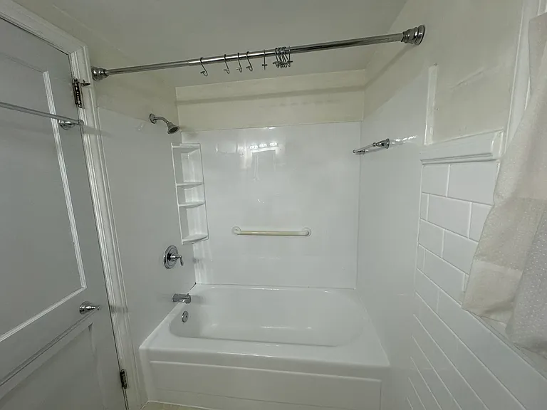 716 Fishburn Rd — Photo 17