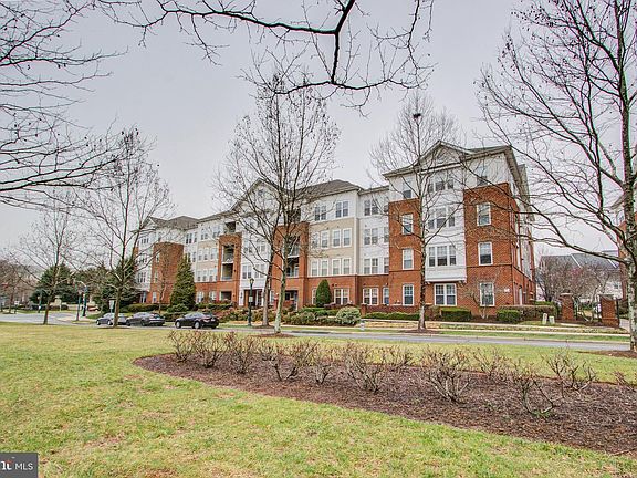 2nd image of 503 King Farm #207