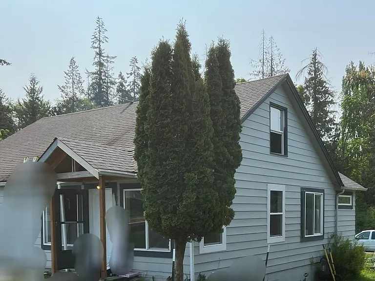 272 Avis St — Photo 1