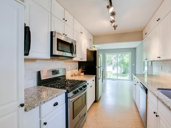 1424 Maryland Ave S, Saint Louis Park, MN 55426