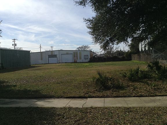 5th image of 2107 23rd Ave