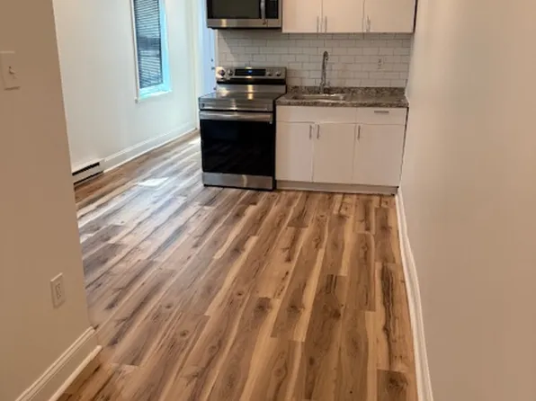 1706 N 25th St Floor 2, Philadelphia, PA 19121
