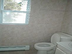 3rd image of 2533 Bedell St