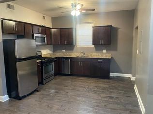 1641 W 18th St APT 1R, Chicago, IL 60608