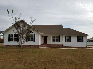 3215 Wayside Rd, Manchester, TN 37355
