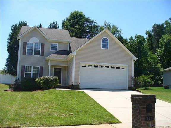 3rd image of 223 Christianna Ct NW