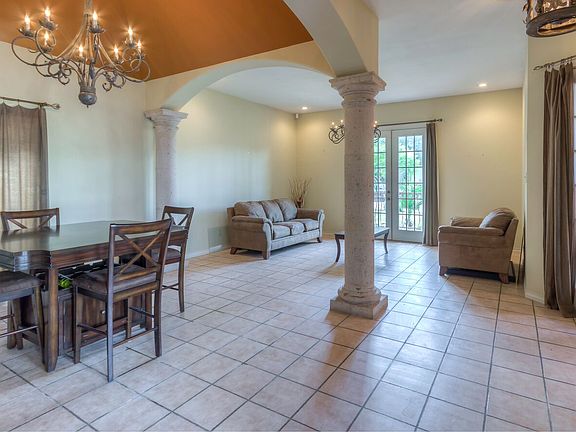 Formal Dining and Living 