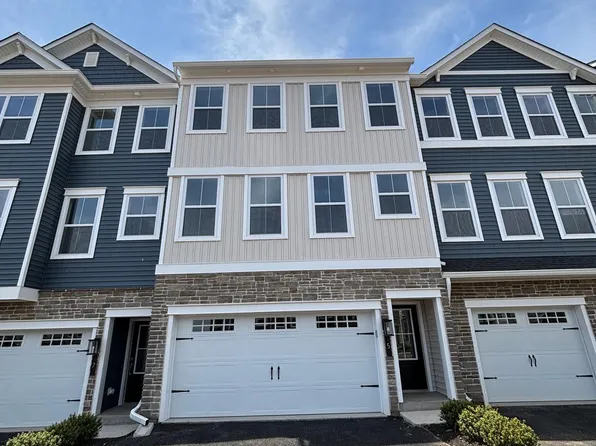 5 Copper Ct, Royersford, PA 19468