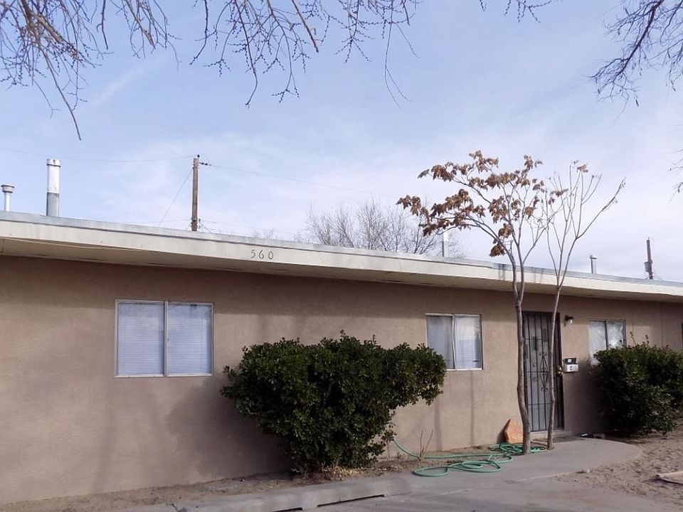 1st image of 560 Estancia Dr NW APT B