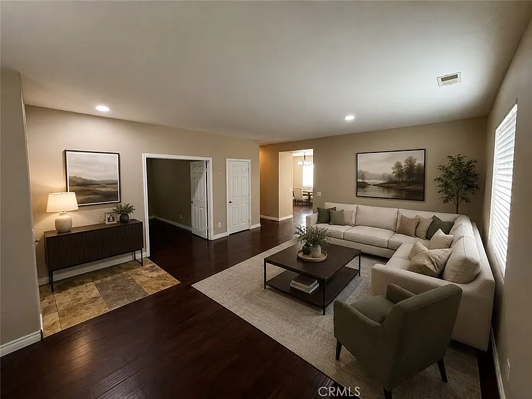 126 Ibiza Ln — Photo 5