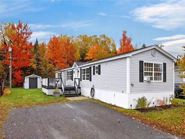 63 Glenmar Dr, Fredericton, NB E3G 0H9