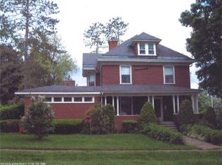 135 Webster Ave, Bangor, ME 04401