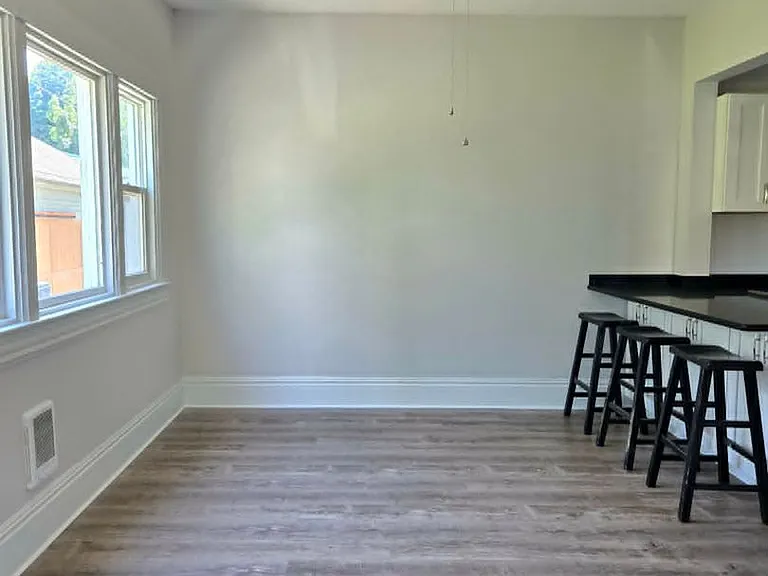 515 N I St — Photo 5