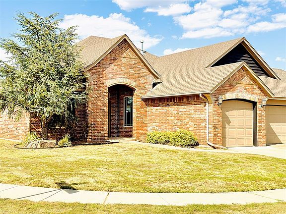 5th image of 11733 SW 22nd Ter