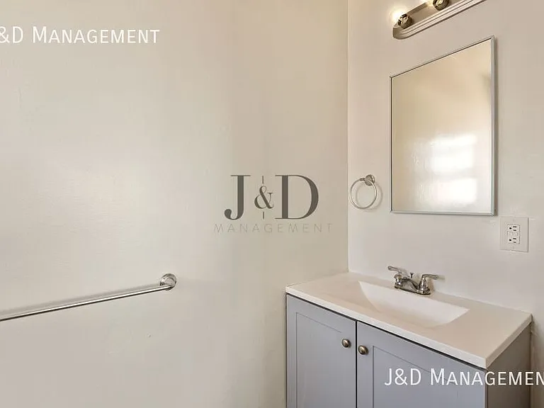 2248 Ocean View Blvd #5 — Photo 16