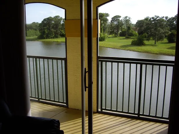 11540 Villa Grand, Fort Myers, FL