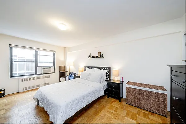 Rented by Douglas Elliman | media 2