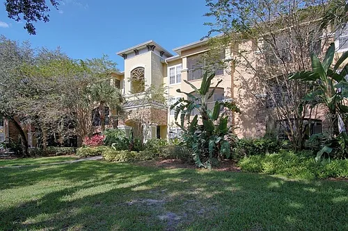 10019 Courtney Palms Blvd Photo 1