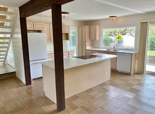 674 Lunalilo Home Rd, Honolulu, HI 96825