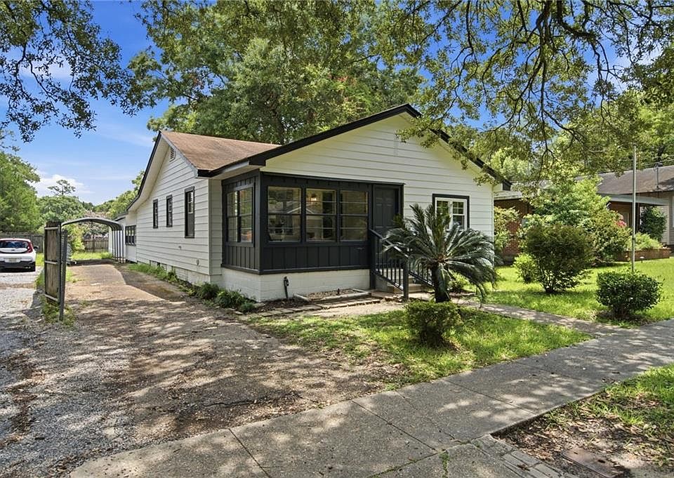 1st image of 313 Morgan Ave