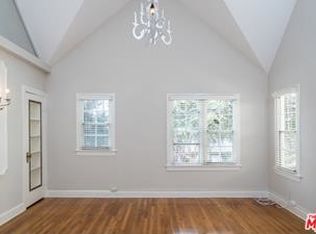 935 9th St, Santa Monica, CA 90403