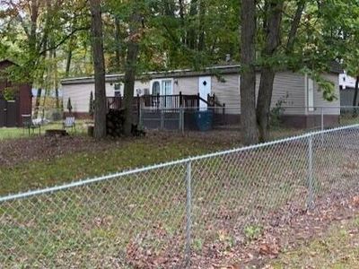 217 Joliet Ave, Houghton Lake, MI, 48629