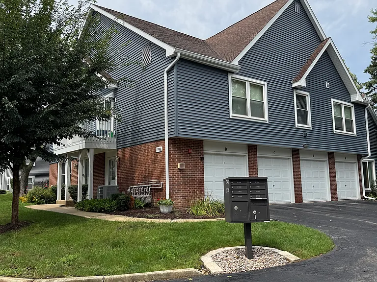 2748 Weeping Willow Dr — Photo 1