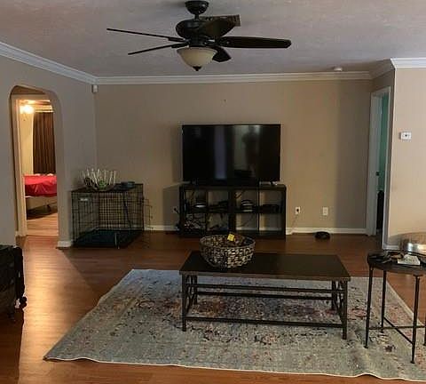 3rd image of 316 Greenwood Ave