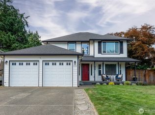 1394 NW Derryfield Dr, Silverdale, WA 98383