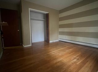 38 Hillside Ave FLOOR 2, Yonkers, NY 10703