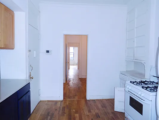 Rented by Abba Realty Associates INC | media 54