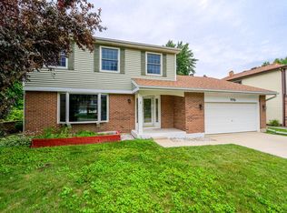 996 Congress Dr, Bartlett, IL 60103