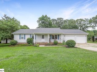 36 Burnette St, Lyman, SC 29365