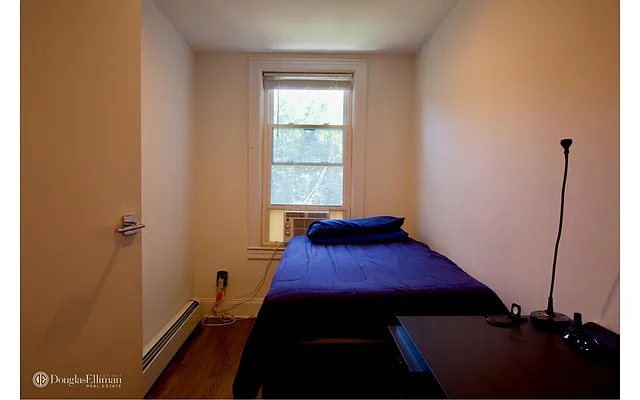 Rented by Douglas Elliman | media 28