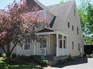 614 Windsor Ter SE, Grand Rapids, MI 49503