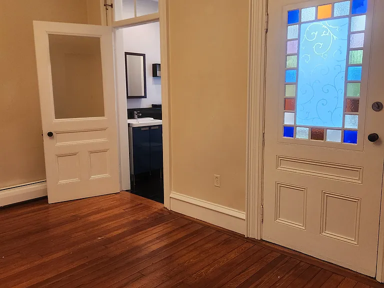 95 Doyle Ave #1 — Photo 1