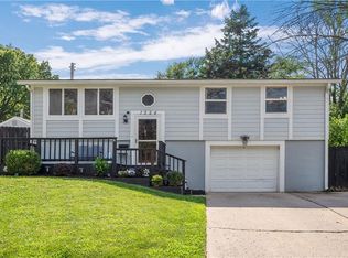 1324 N Lynn St, Independence, MO 64050