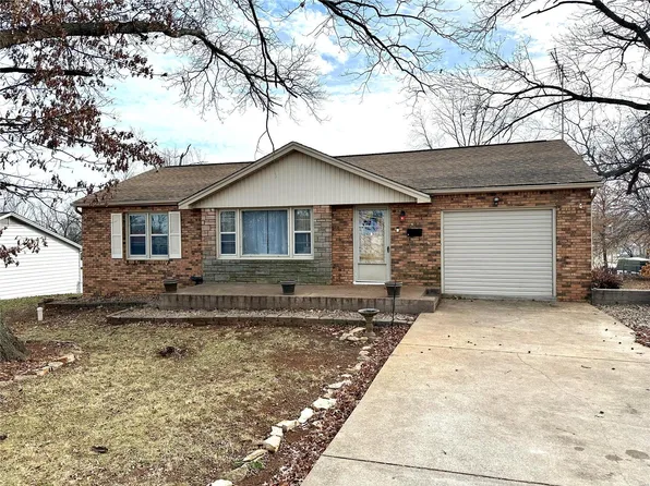 406 E Evergreen St, Desloge, MO 63601