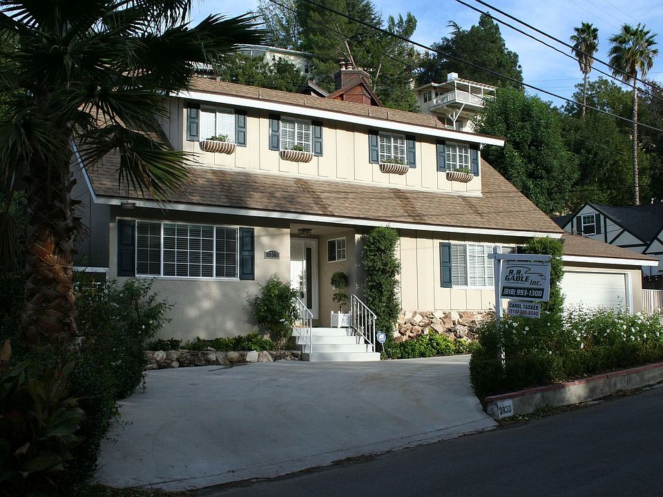     3930 Ventura Canyon Ave.- Sherman Oaks, CA 91423