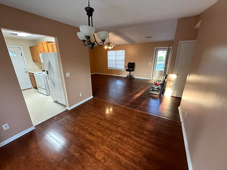 1502 Palmetto Sands Ct — Photo 9