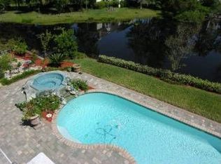 691 Cherry Grove Rd, Orange Park, FL 32073