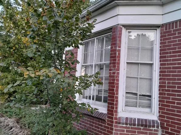 (undisclosed Address), Dearborn, MI 48126
