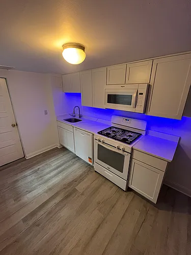 24 S Patterson Park Ave Photo 1