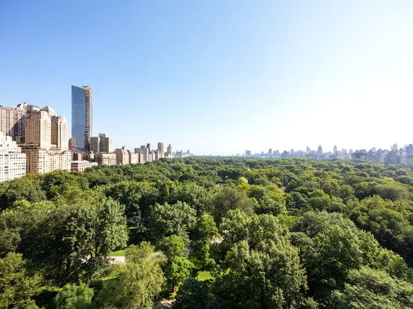 210 Central Park South 17D image 3 of 21
