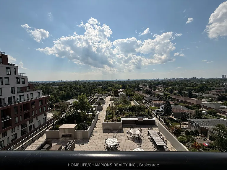 3100 Keele St S #902 — Photo 7