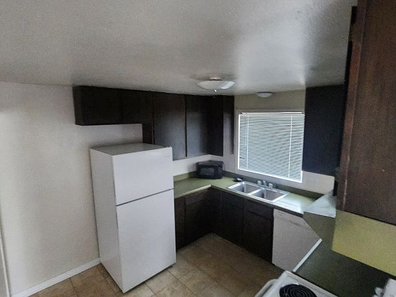 4th image of 13 N 3rd St #2